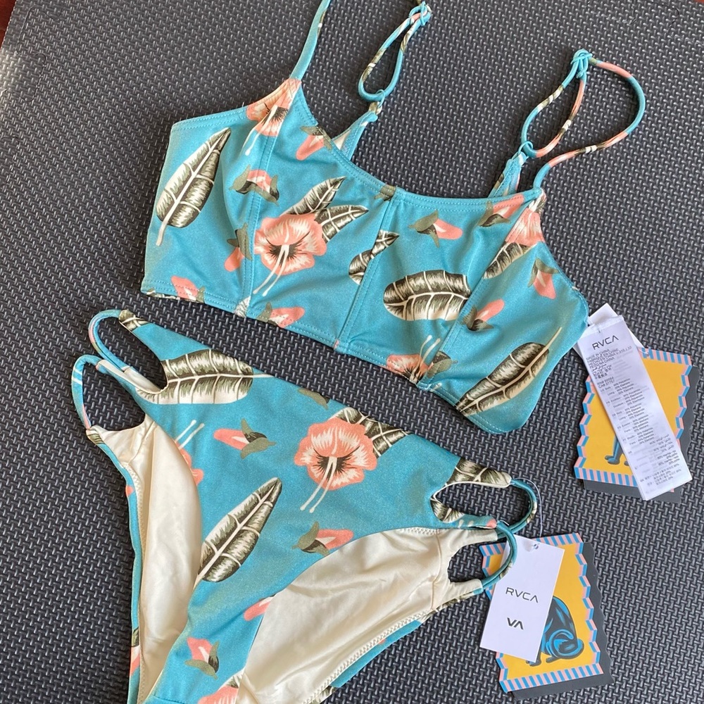 RVCA South Swell Swimsuit Set XS